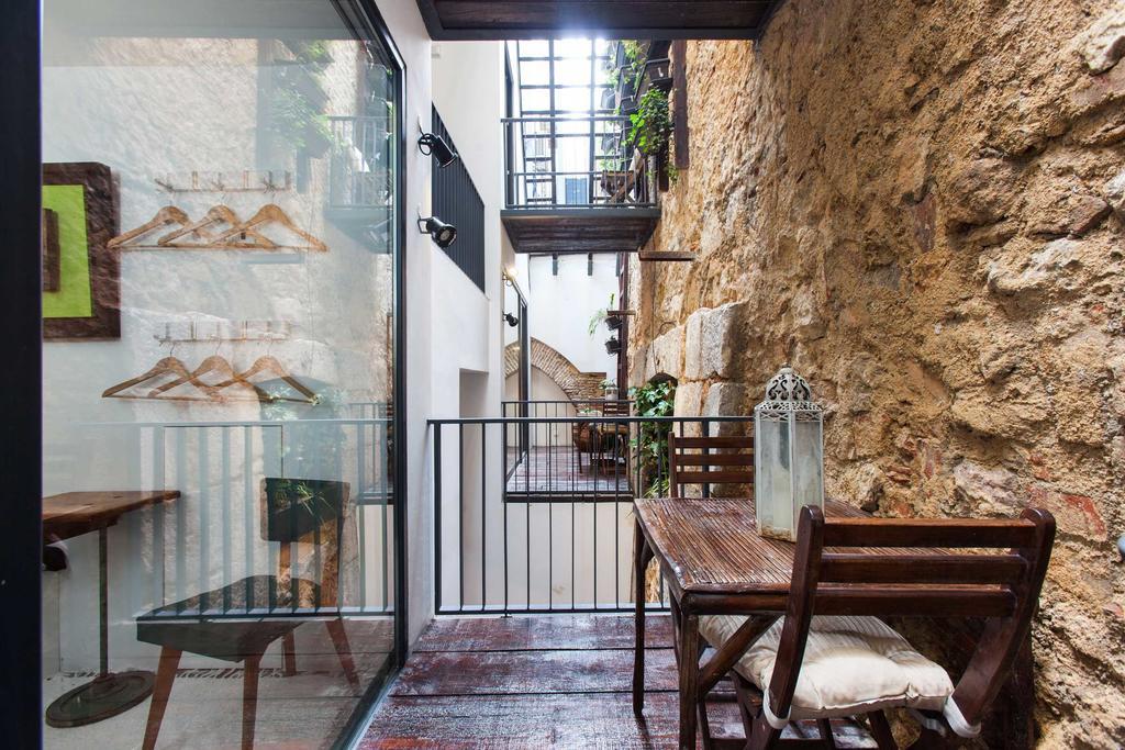 The Old Stables Chiado Apartments Lissabon Kamer foto