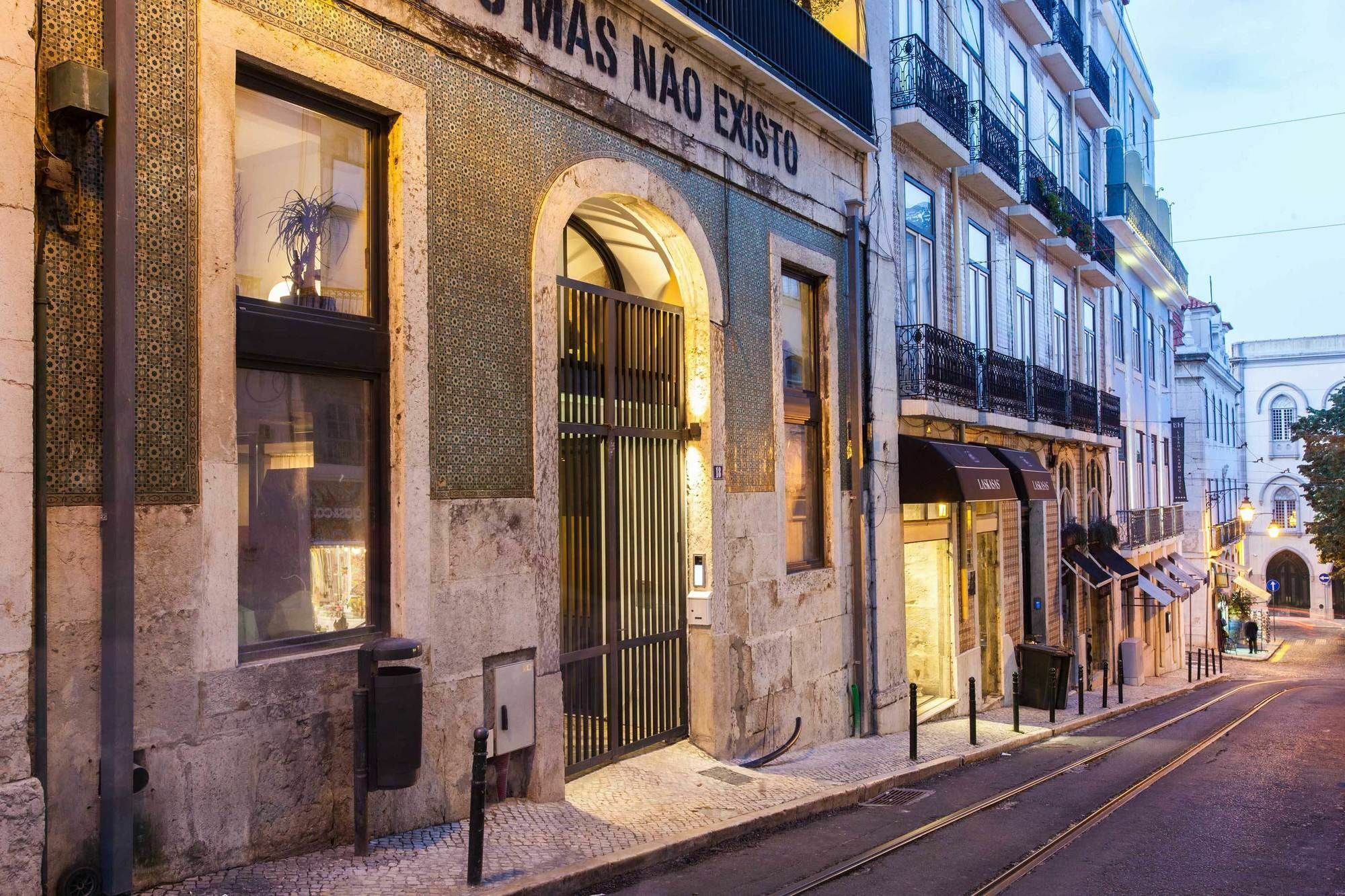 The Old Stables Chiado Apartments Lissabon Buitenkant foto